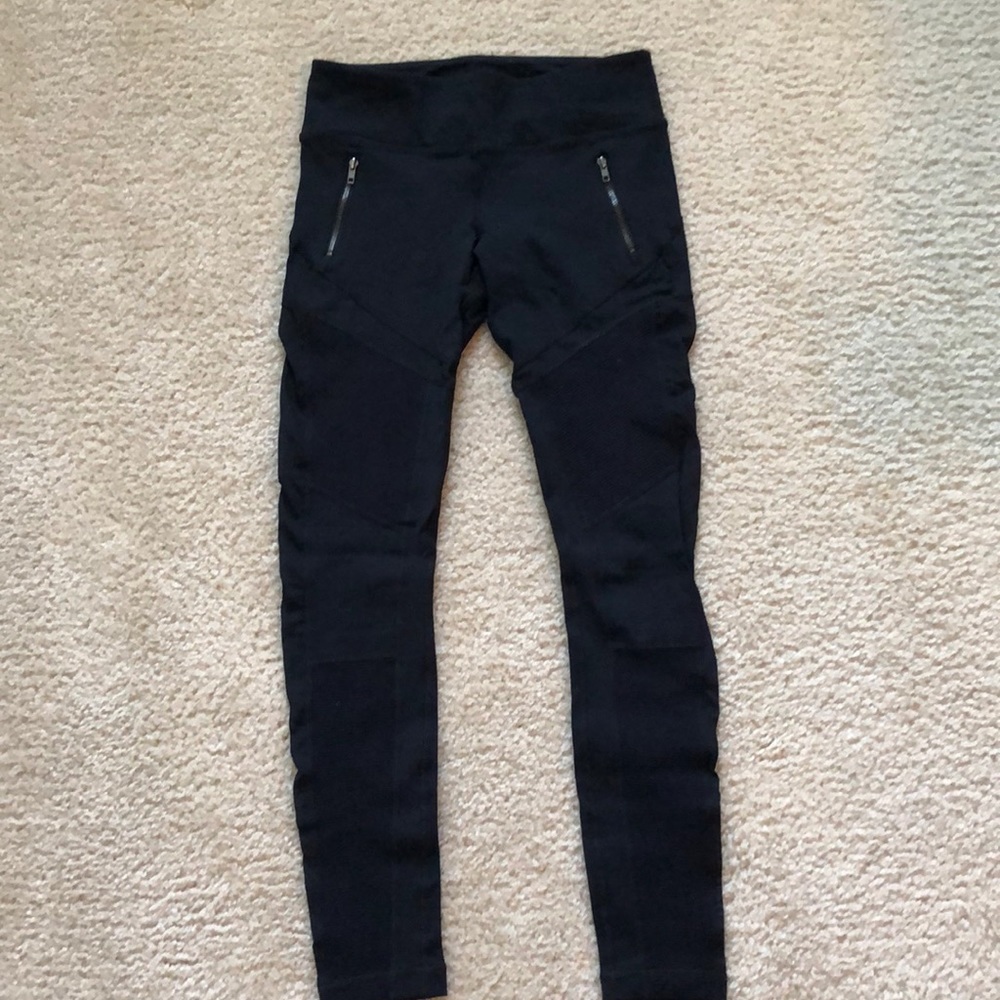 VIMMIA black moto leggings with zipper detail